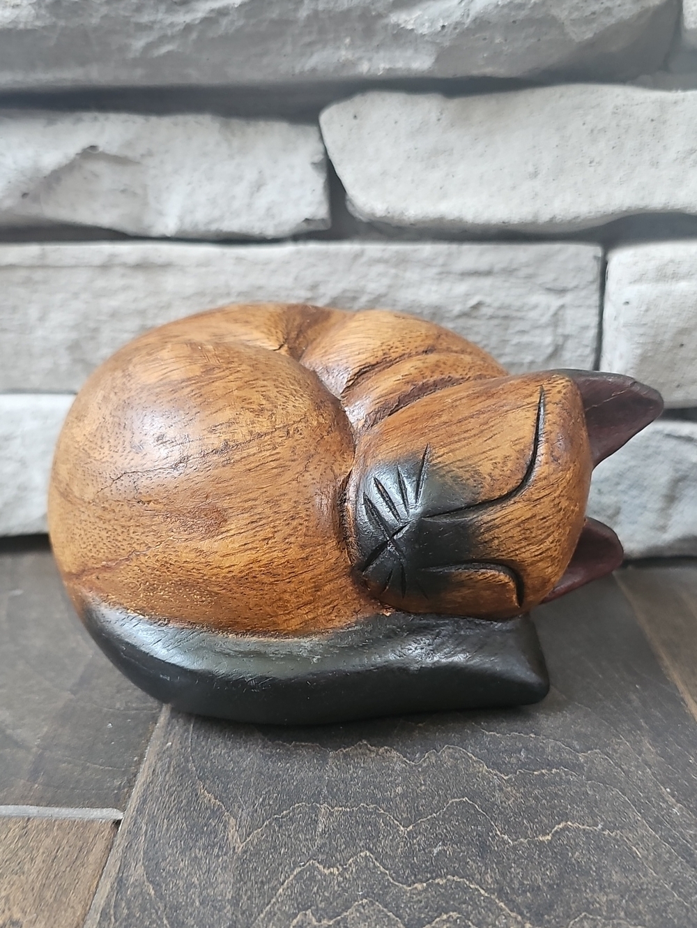 RARE Vintage Hand Carved Wooden Kitten/Cat